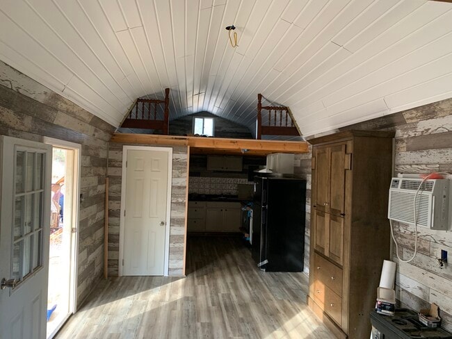 Building Photo - 6150 AR-171