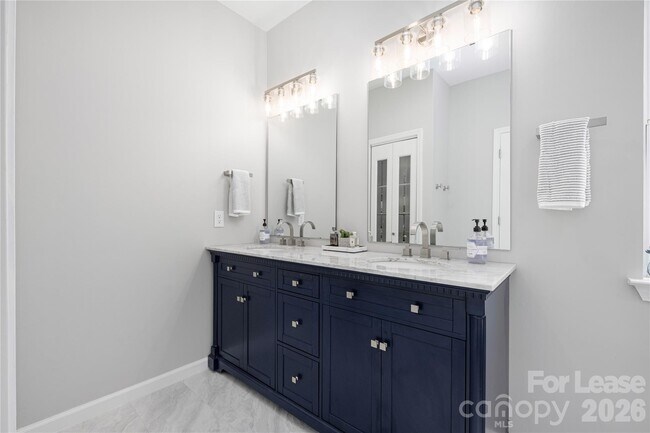 Building Photo - 150 State Park Rd