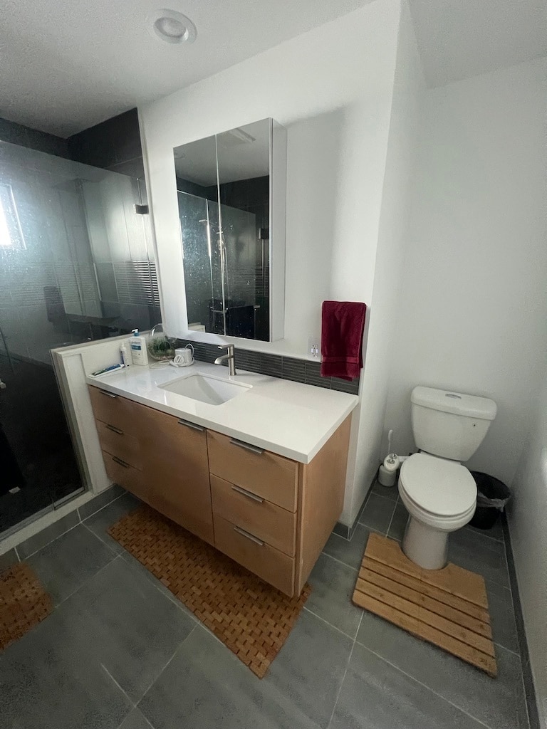 Bathroom 2 - 1415 Guadalajara Pl