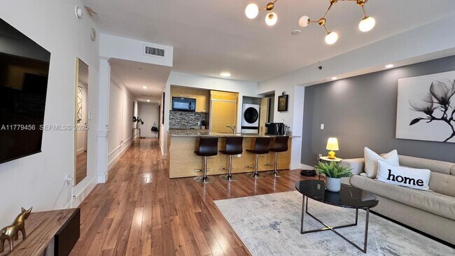 Building Photo - 1830 S Ocean Dr