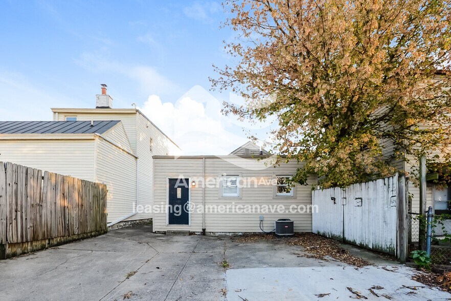 Building Photo - 415 Thornton St