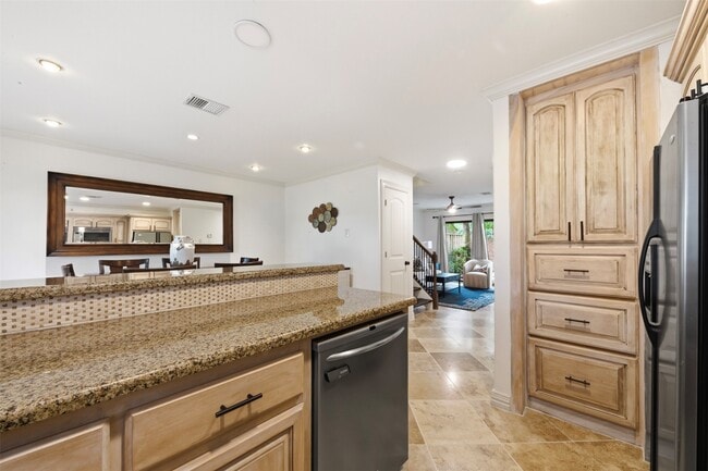 Building Photo - 2209 W Settler's Way