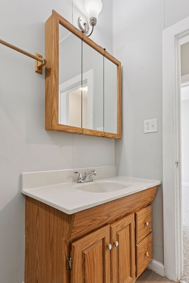 Building Photo - 3754 S Delaware St