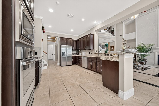 Building Photo - 5303 Fenwick Way Ct