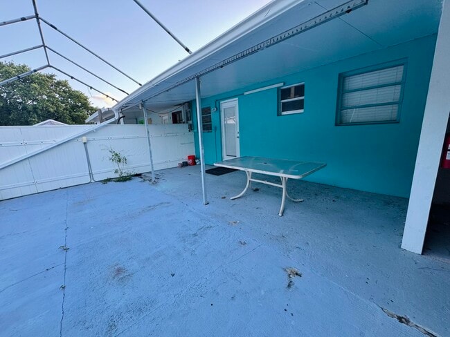 Building Photo - 972 73rd St