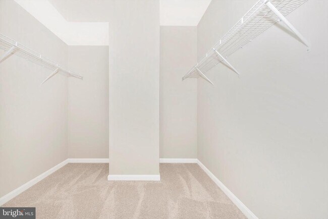 Building Photo - 5050 MacDonough Pl