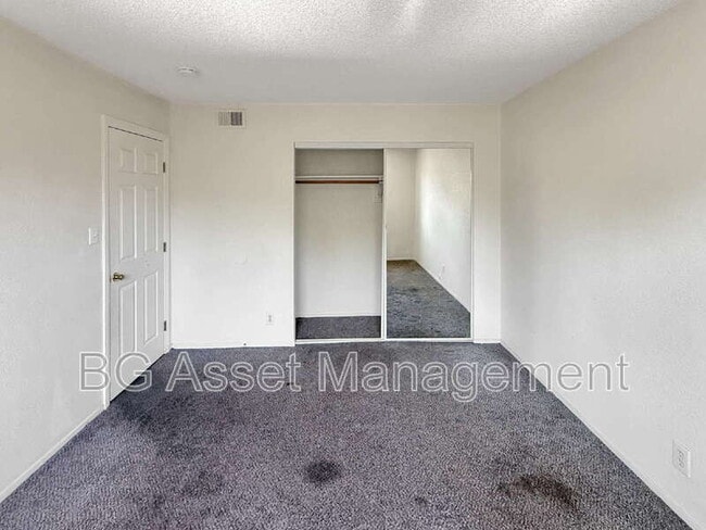 Building Photo - 4110 34th Ave
