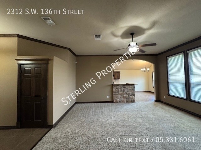 Building Photo - 2312 SW 136th St