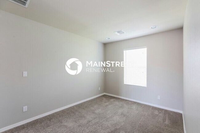 Building Photo - 3 Bedroom Pet-Friendly Home in Phoenix, AZ...