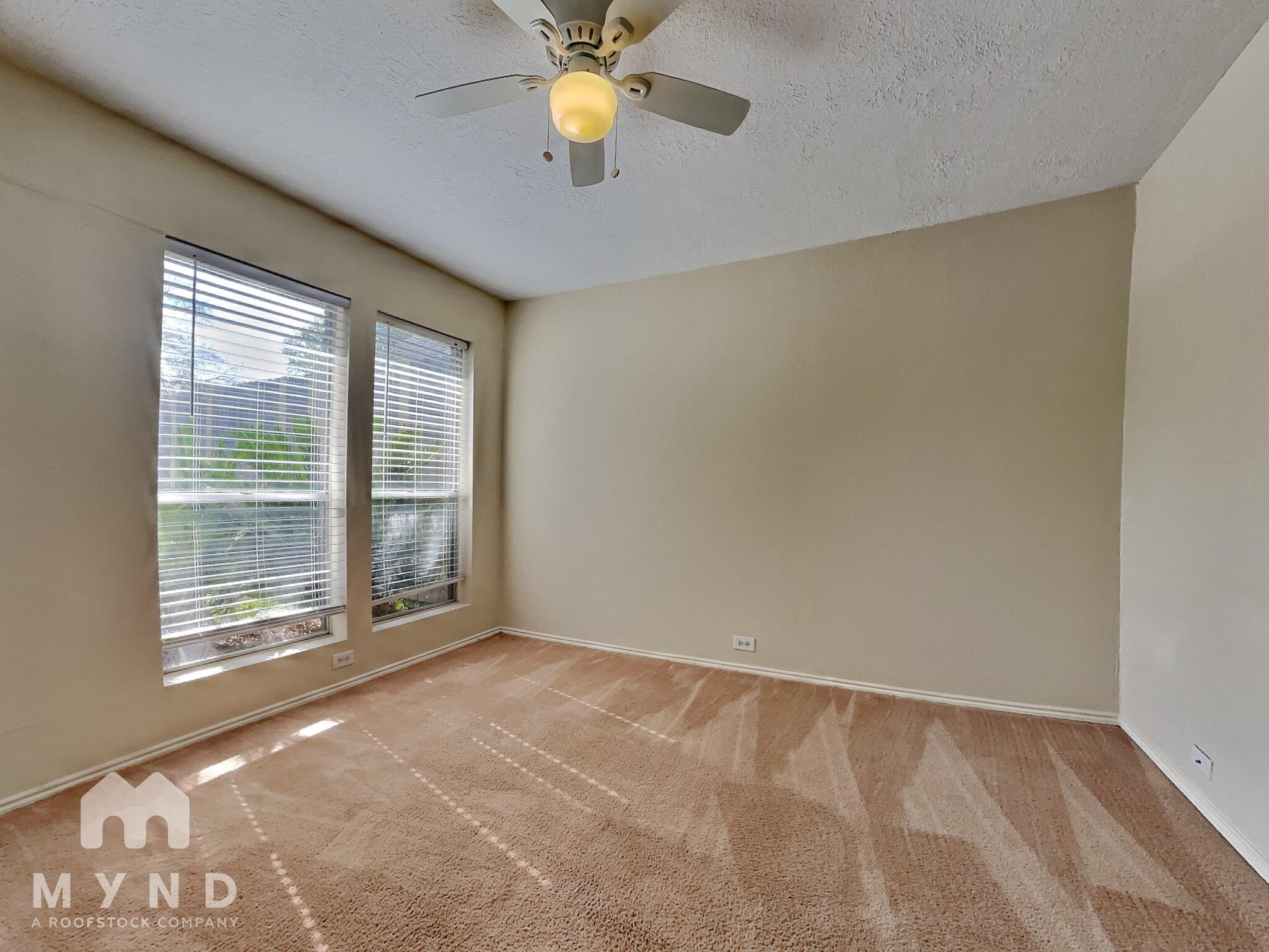 Building Photo - 8731 Summit Pines Dr