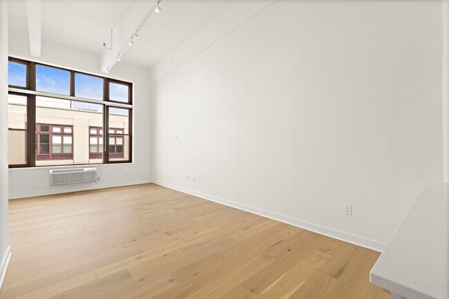 Building Photo - 1500 Hudson St