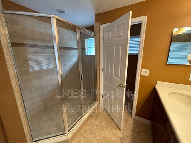 Building Photo - 314 Canyon Stone Cir