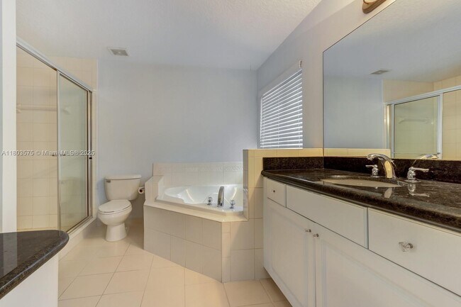 Building Photo - 2727 Treasure Cove Cir