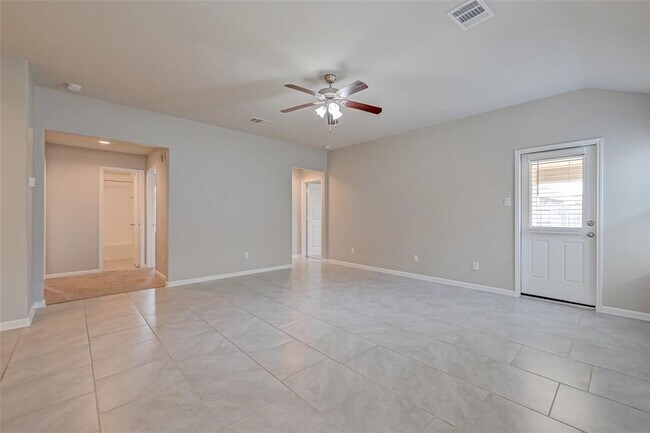 Building Photo - 2206 Mirror Ridge Ct