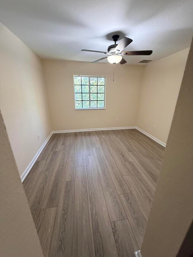 Building Photo - 969 Tortuga Dr
