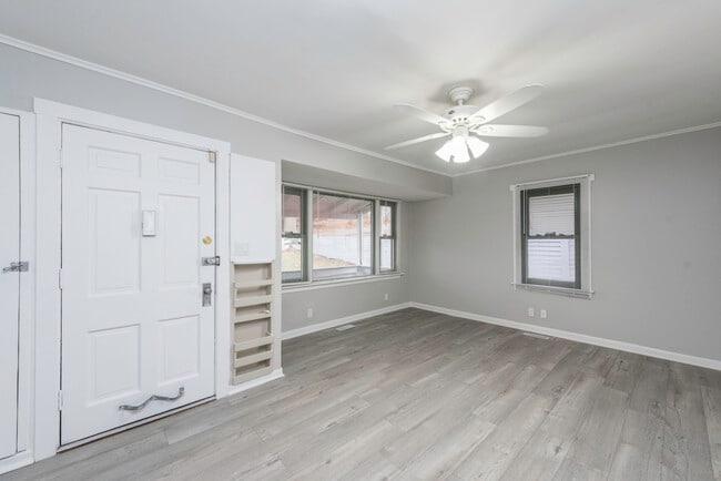 Building Photo - 510 Forest Glen Dr