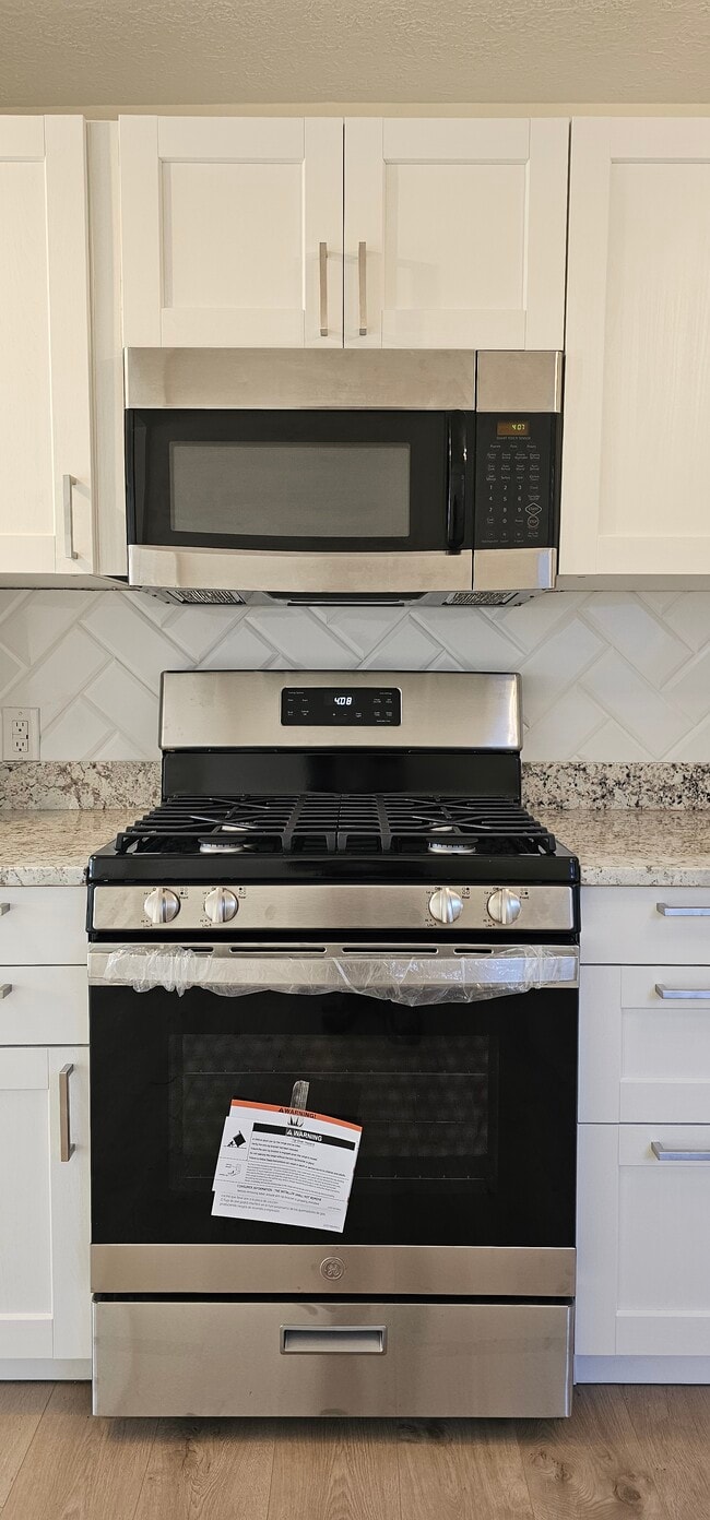 Building Photo - 521-513 13th St NW