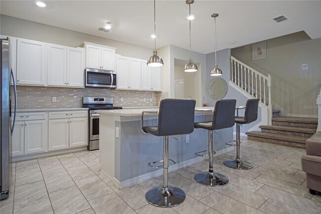 Building Photo - 7549 Oak Spg Ln