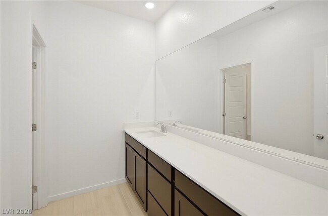 Building Photo - 254 Walsh Peak Ave