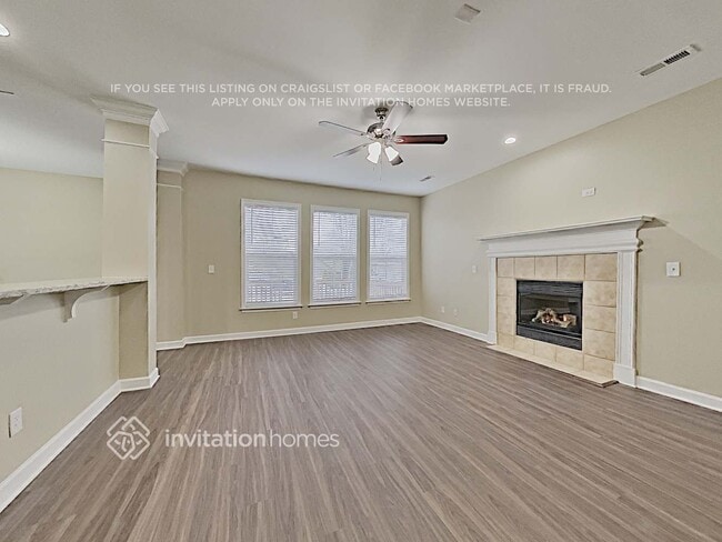 Building Photo - 18610 The Commons Blvd