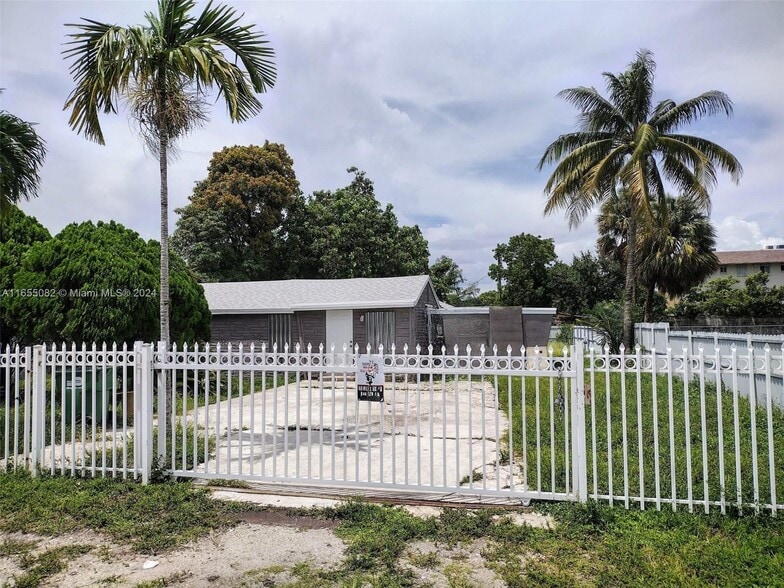 Building Photo - 2971 NW 132nd Ter