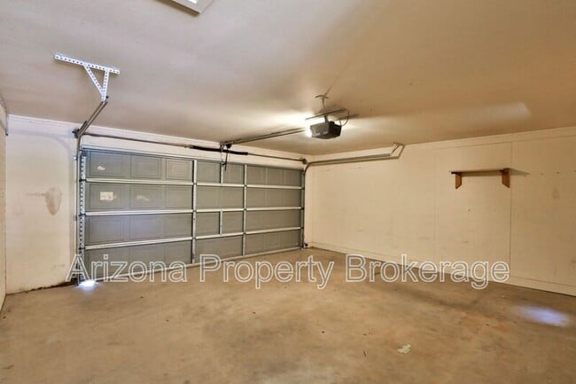 Building Photo - 1326 E Downing St