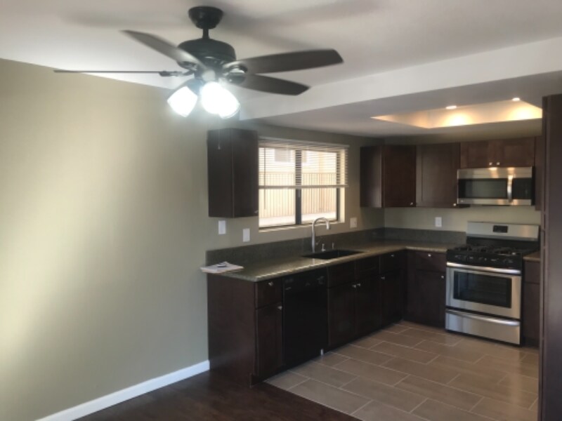 Building Photo - 514 Coronado Ave