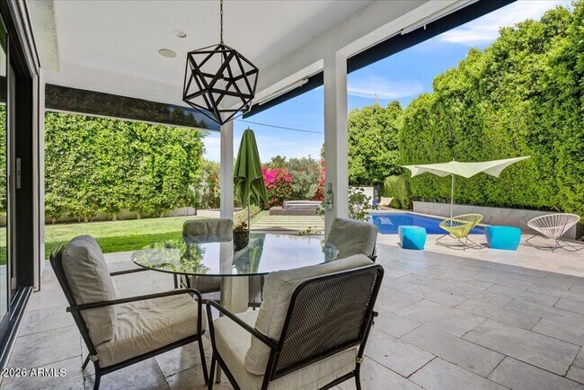 Building Photo - 4528 North 39th Pl