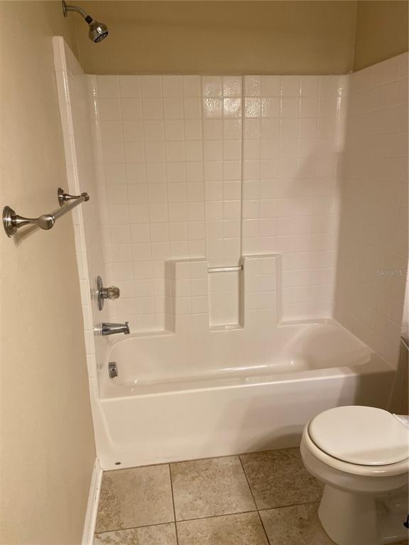 Building Photo - 5809 Fishhawk Ridge Dr