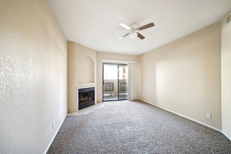Building Photo - 8455 W Sahara Ave