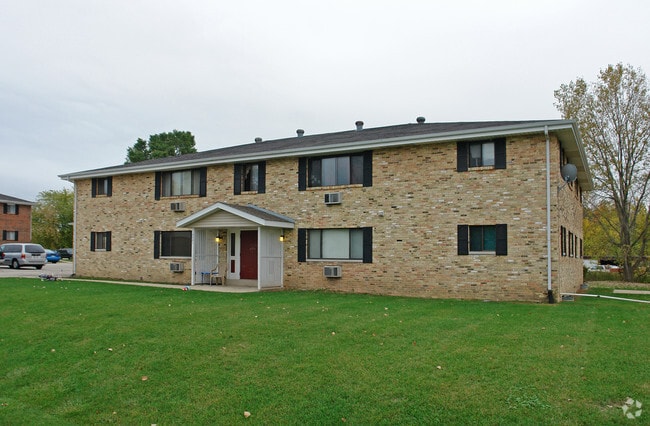 Building Photo - 3321 Packer Dr