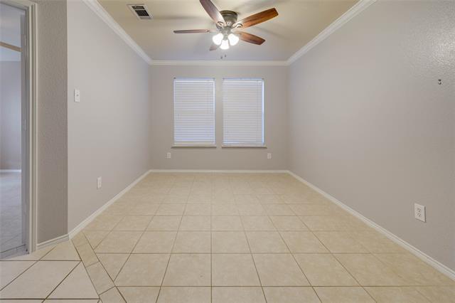 Building Photo - 506 Hickory Ln