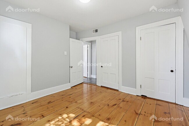 Building Photo - 17 Wachusett St