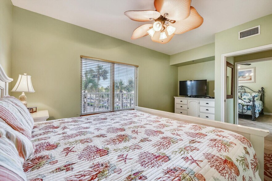 Building Photo - 104 Gulfside Ct