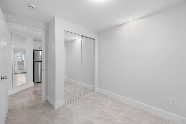 Building Photo - 6107 JFK Blvd E