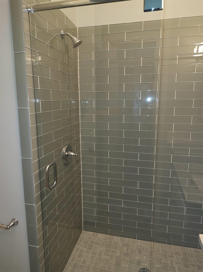 Building Photo - 3549 Esplanade Way