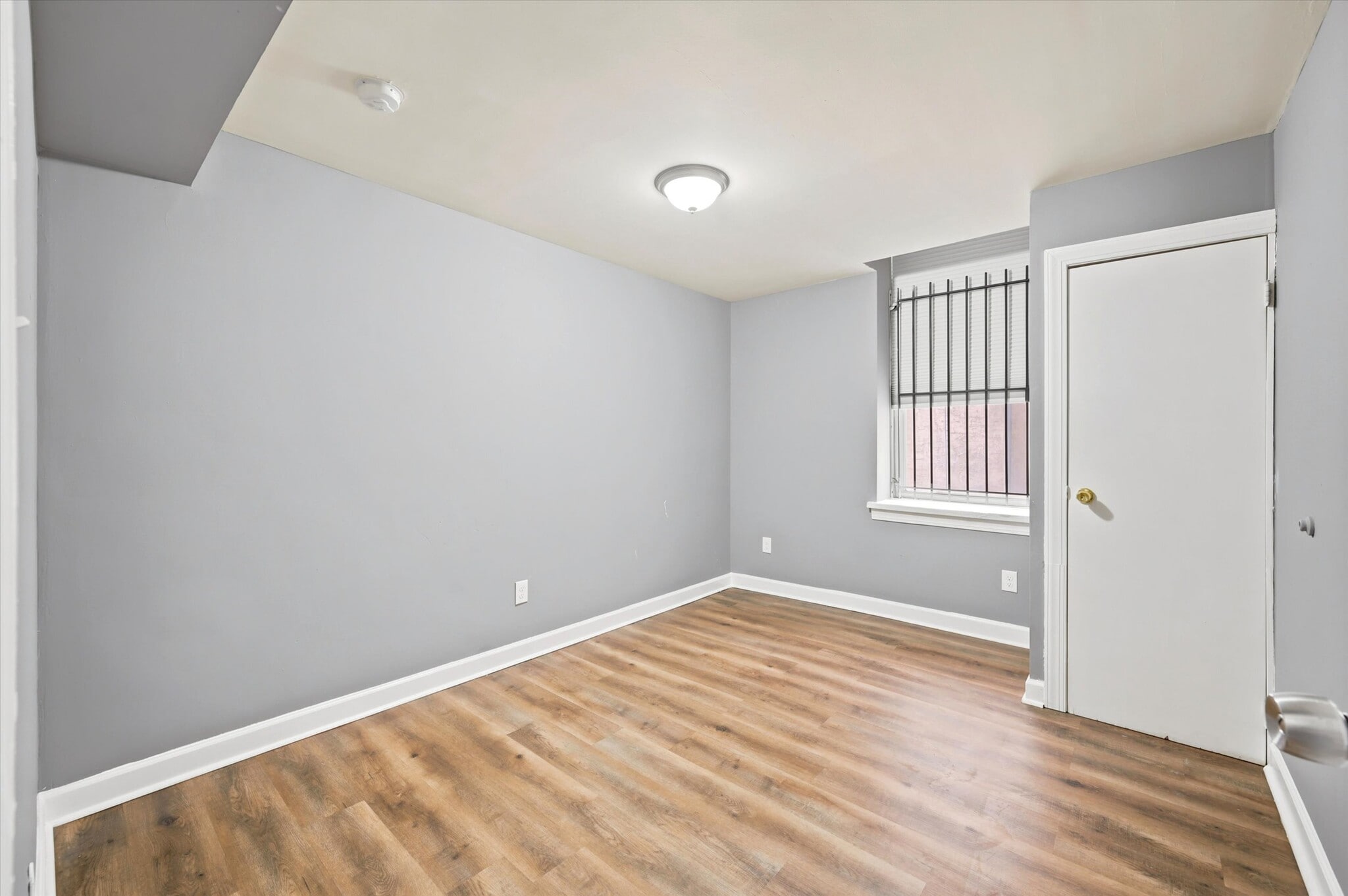 Building Photo - 1721 W Tioga St