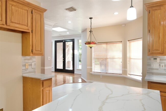 Building Photo - 6506 Taimer Ct