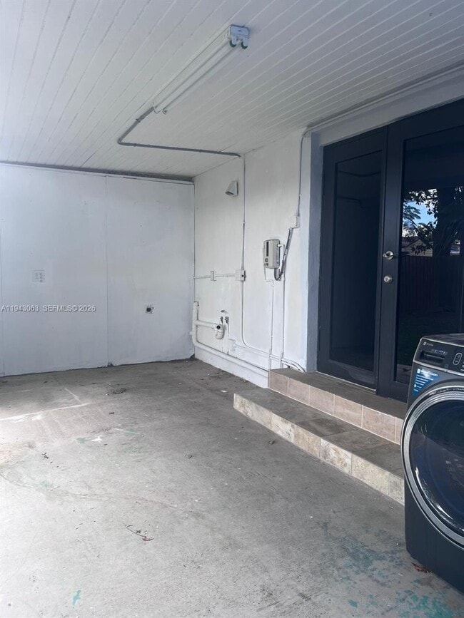 Building Photo - 50 NW 68th Ct