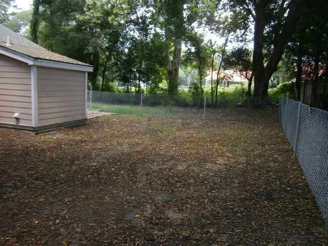 Building Photo - 2906 Polk St