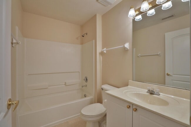 Building Photo - 763 Hidden Springs Dr