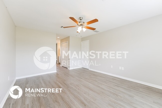 Building Photo - 3143 NE 14th Ct
