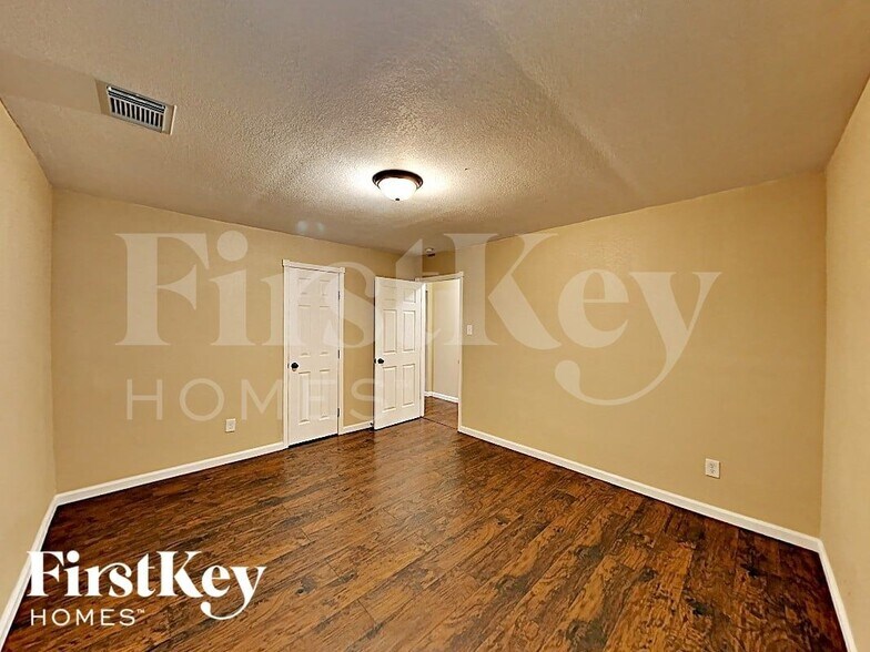 Building Photo - 3602 Willie Way