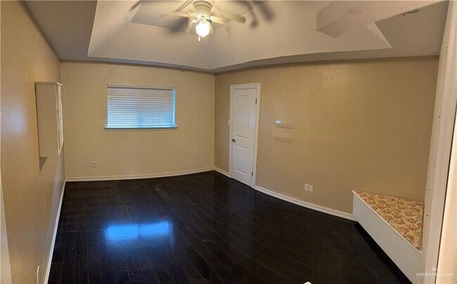 Building Photo - 14 Blue Ridge Dr
