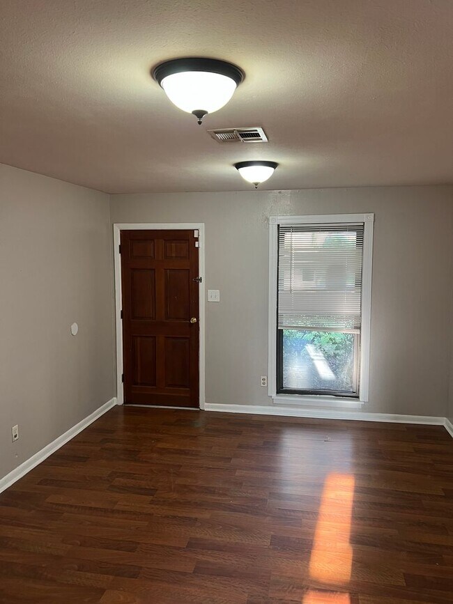 Building Photo - Coming Soon! Southern Hills!