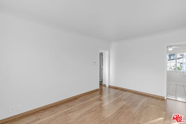 Building Photo - 4537 College View Ave