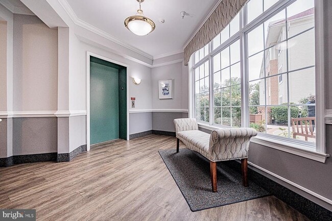 Building Photo - 2130 Ganton Green