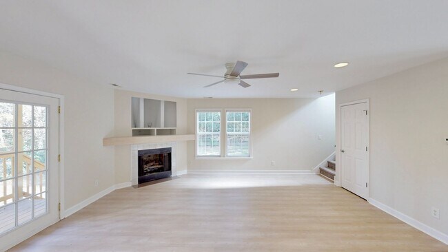 Building Photo - 2844 Goneaway Rd