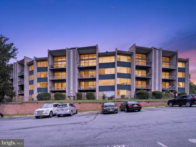 Building Photo - 2509 Baltimore Rd