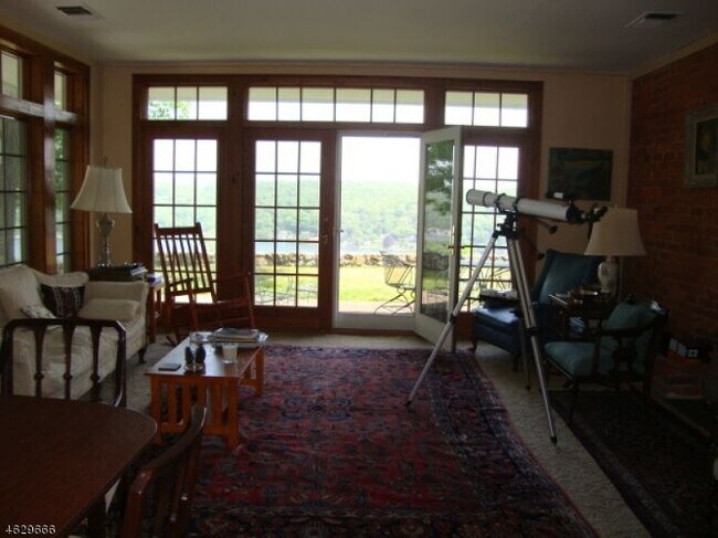 Building Photo - 155 Alpine Trail